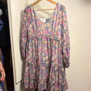 Floral woman’s Dress with Ruffle Details